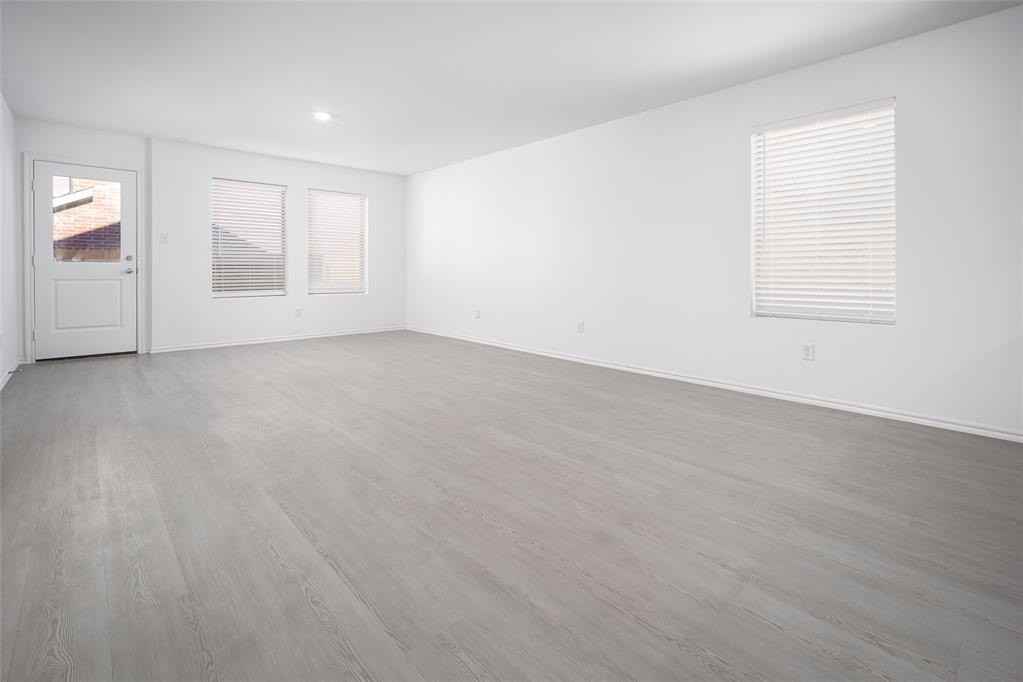 2023 Delphine Drive - Photo 4 of 27