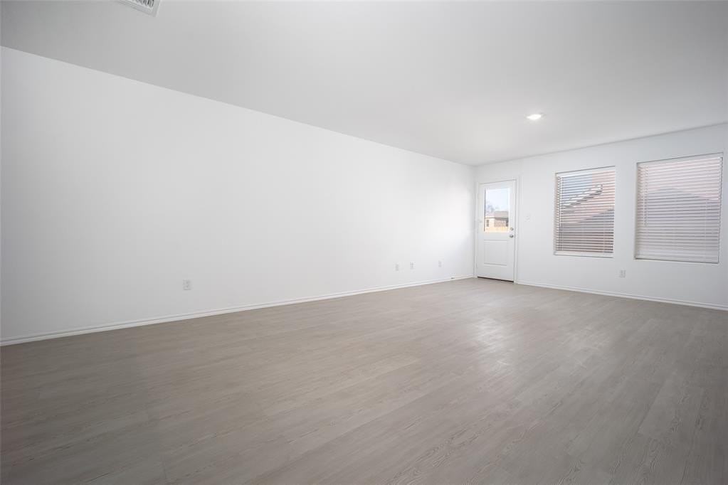 2023 Delphine Drive - Photo 6 of 27