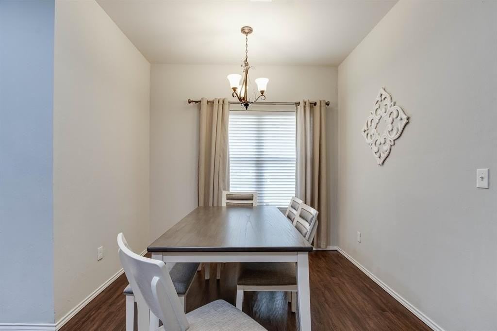 2217 Stella Rd - Photo 6 of 21