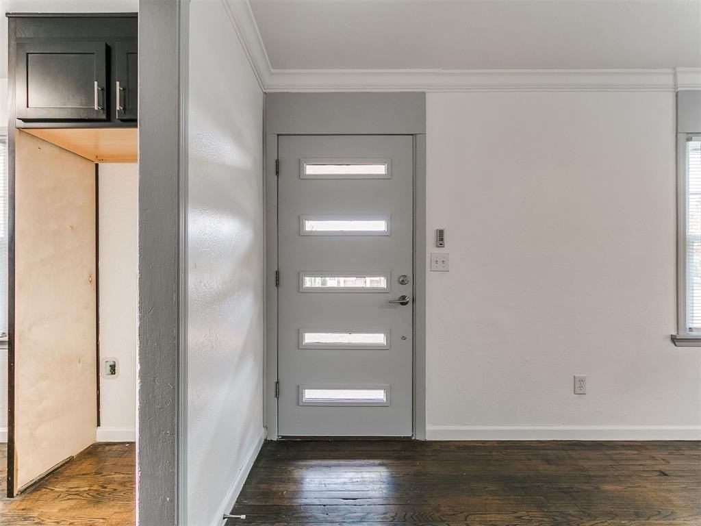 1338 South Drive - Photo 3 of 39