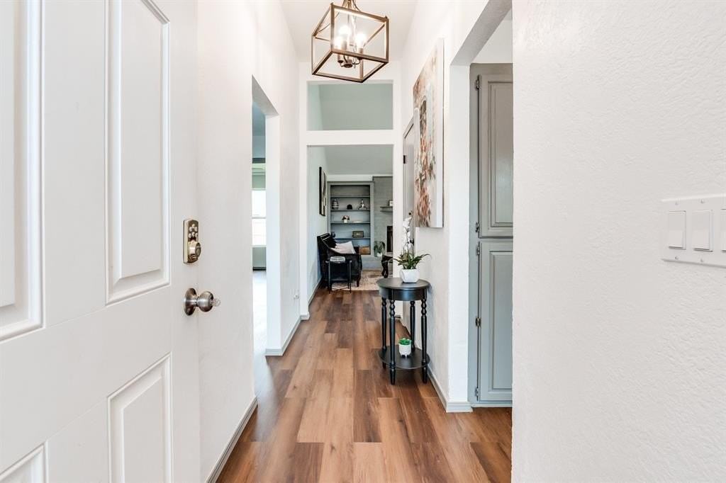 8321 Breezewood Drive - Photo 2 of 27