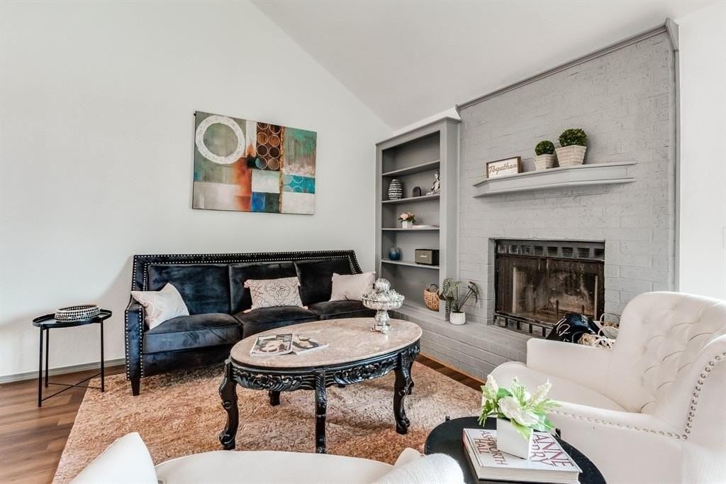 8321 Breezewood Drive - Photo 5 of 27