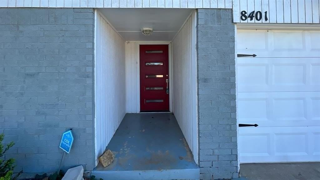 8401 Azurewood Drive - Photo 4 of 30