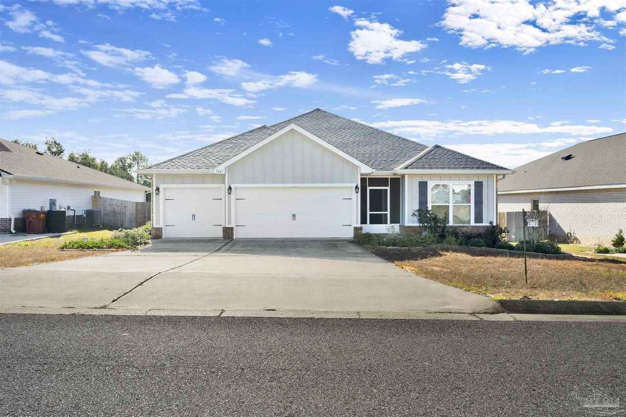 7907 Majestic Cypress Dr - Photo 3 of 36