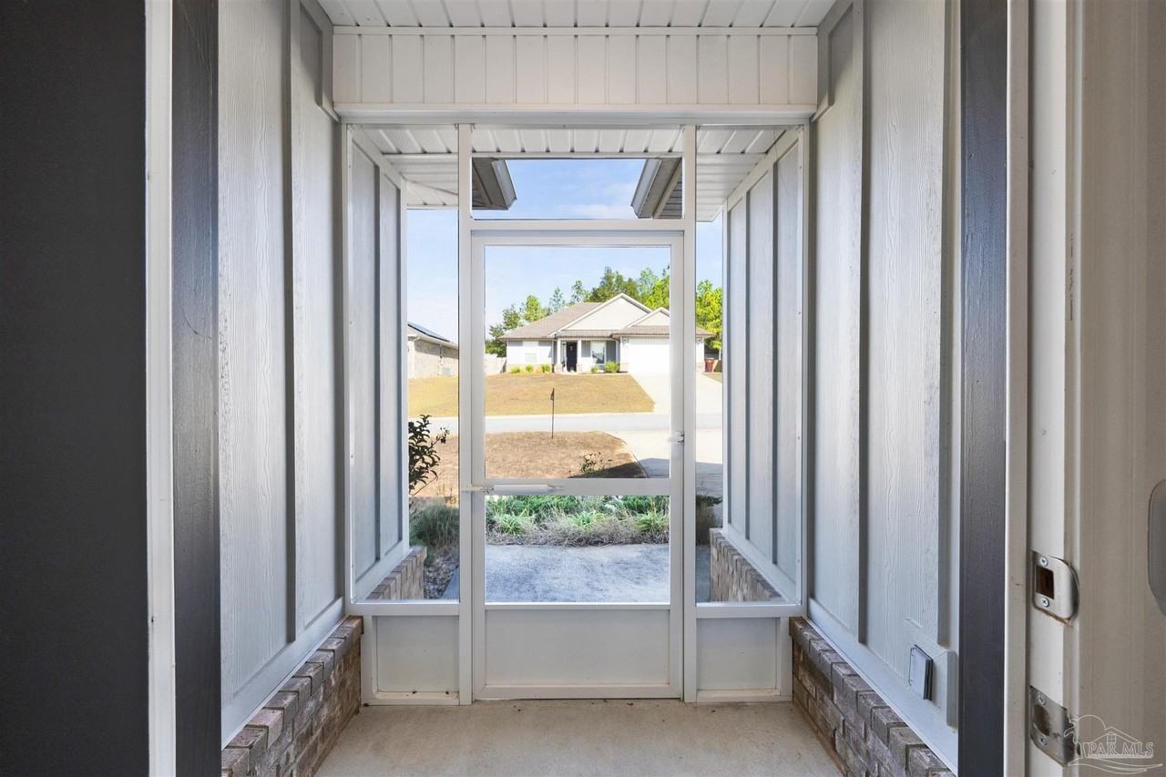 7907 Majestic Cypress Dr - Photo 5 of 36