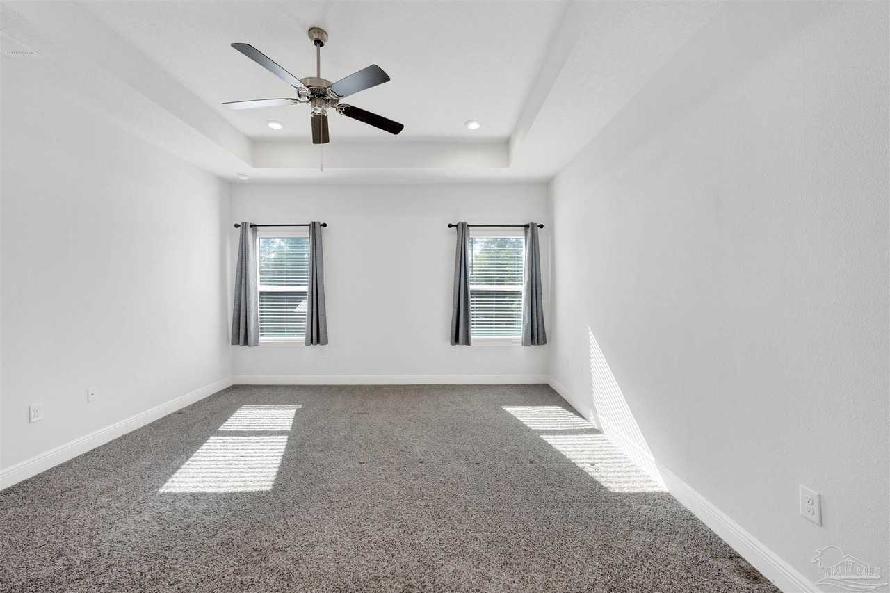 7907 Majestic Cypress Dr - Photo 6 of 36