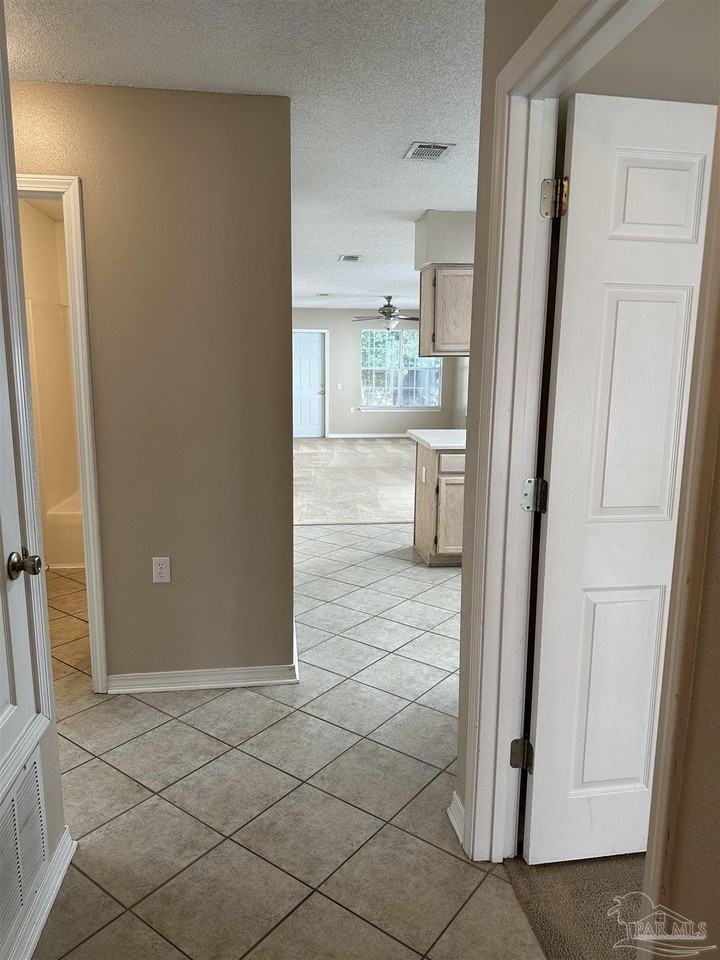 132 Wildflower Lane - Photo 2 of 23