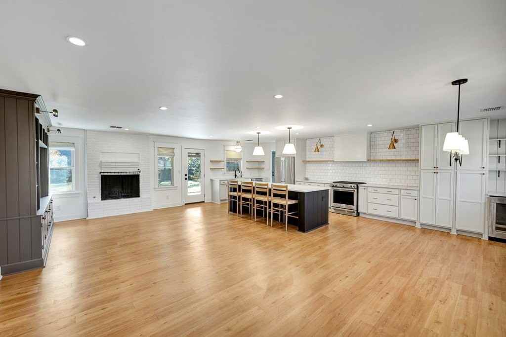 1609 Shell Avenue - Photo 4 of 24