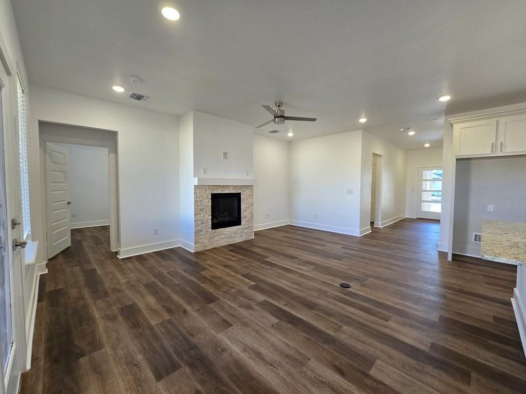 1321 Loess Street - Photo 2 of 23