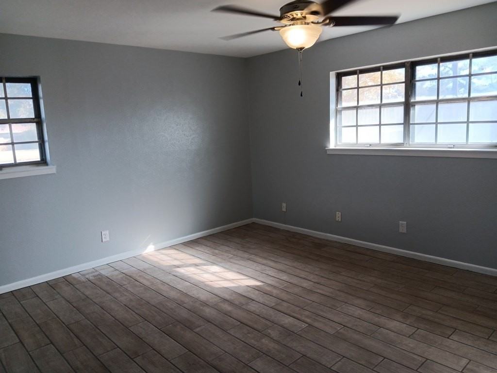 3301 Terrace Ave - Photo 7 of 9