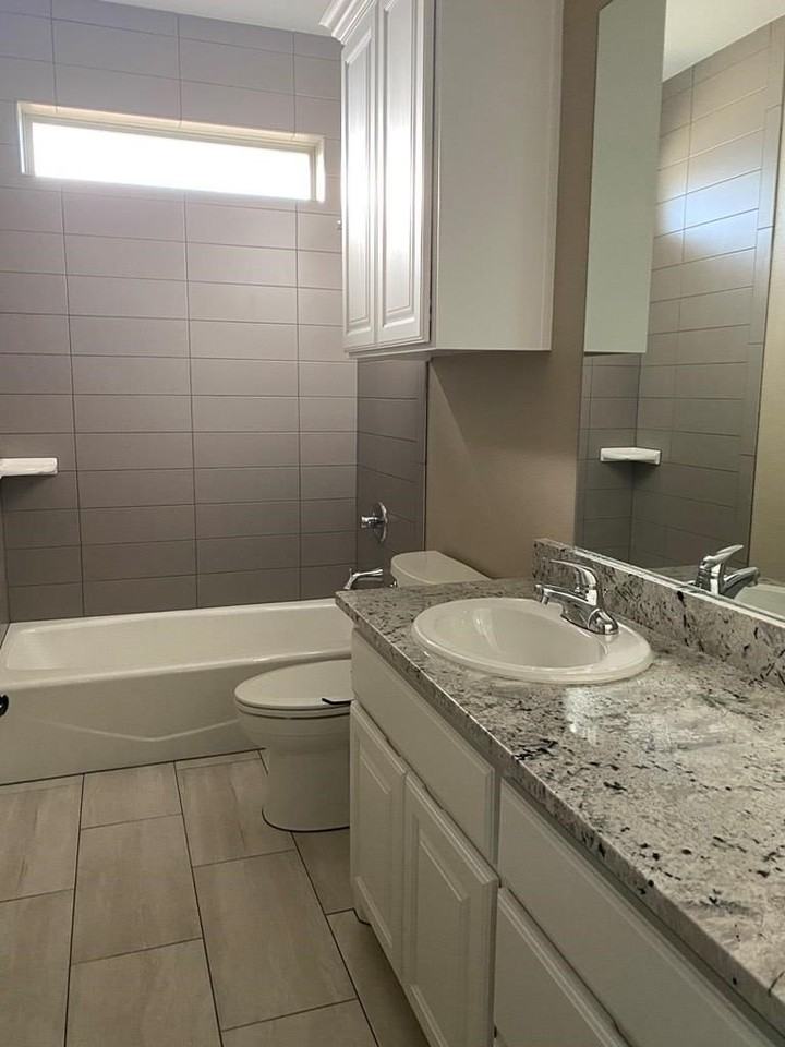 1200 Desert Rose Drive - Photo 7 of 15