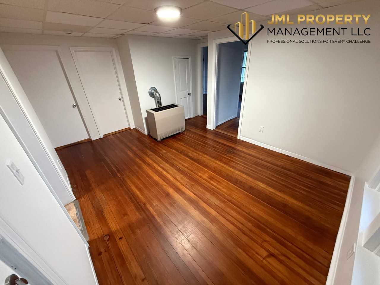 28 Mcclure Place #1 - Photo 5 of 10