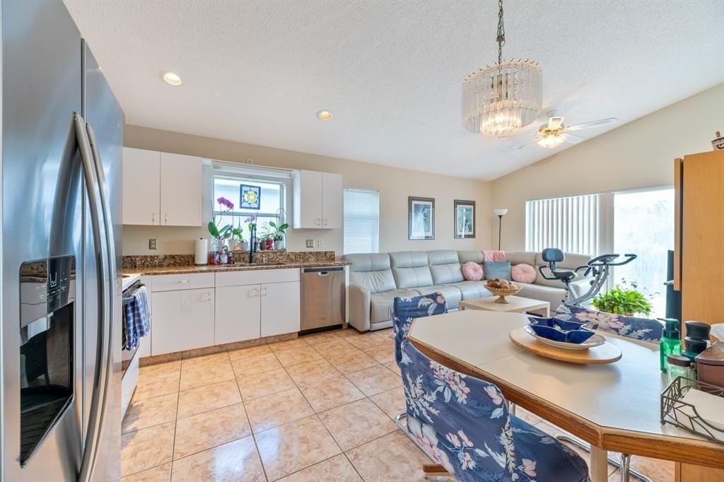 9550 Islamorada Terrace - Photo 7 of 42