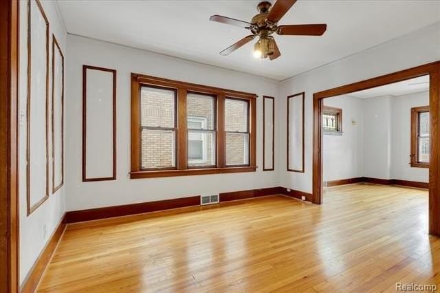 1318 Wayburn Street - Photo 6 of 13