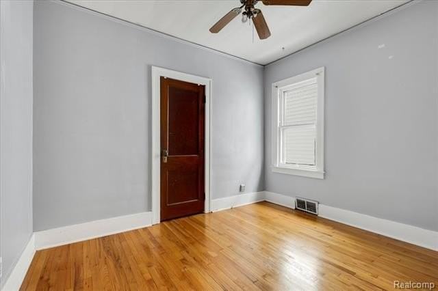 1318 Wayburn Street - Photo 7 of 13