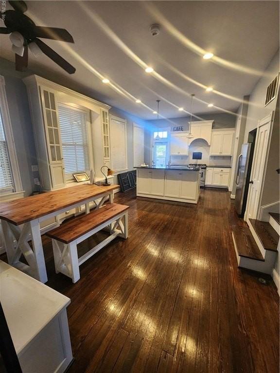 436 Dinwiddie St #1 - Photo 3 of 32