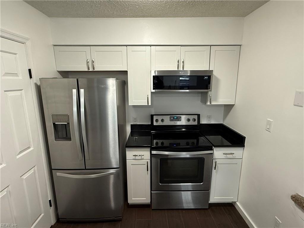 471 Lees Mill Drive - Photo 7 of 18