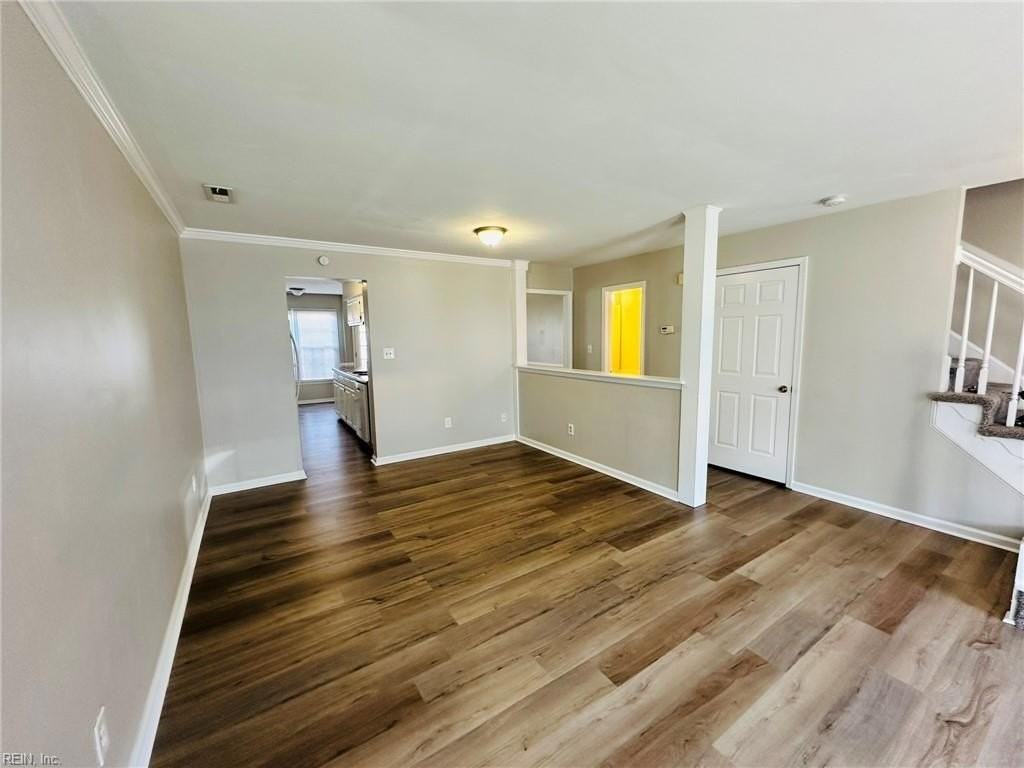 228 Windbrooke Lane - Photo 4 of 24