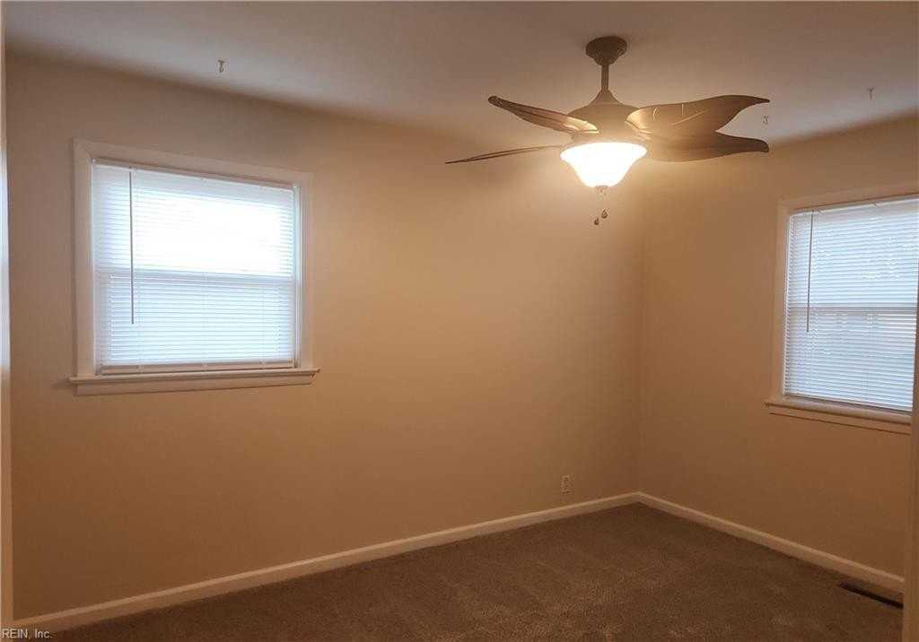 511 Delham Road - Photo 7 of 19