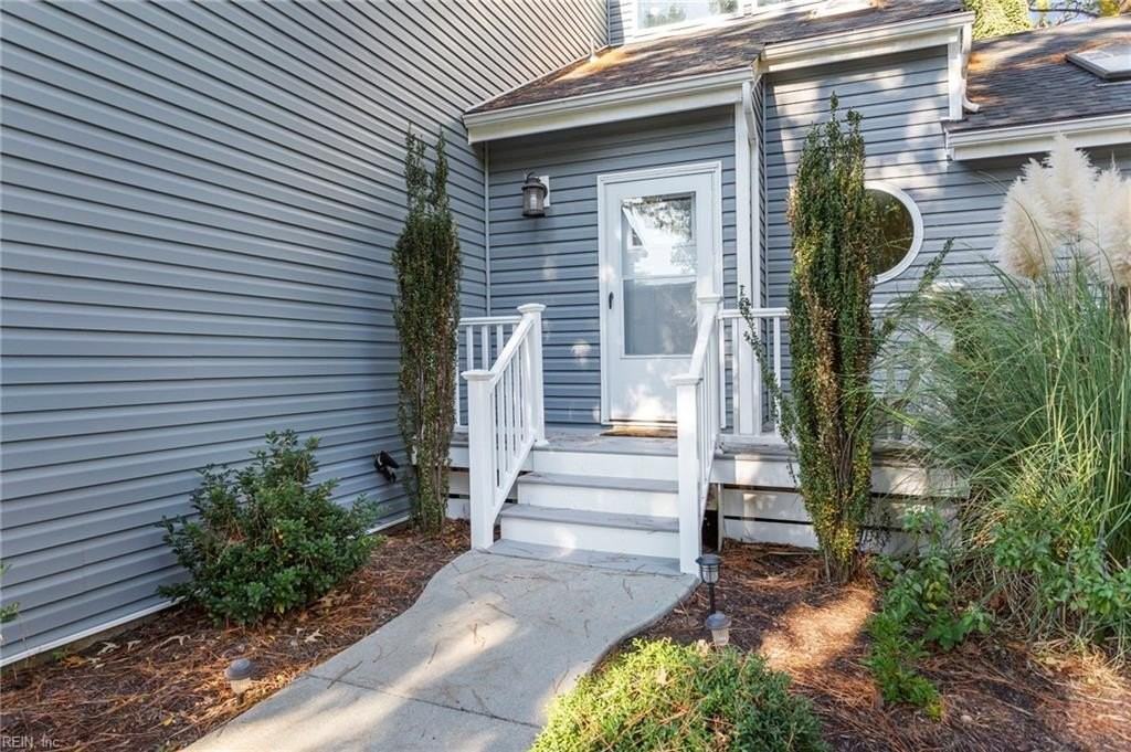 505 Torrey Court - Photo 3 of 39