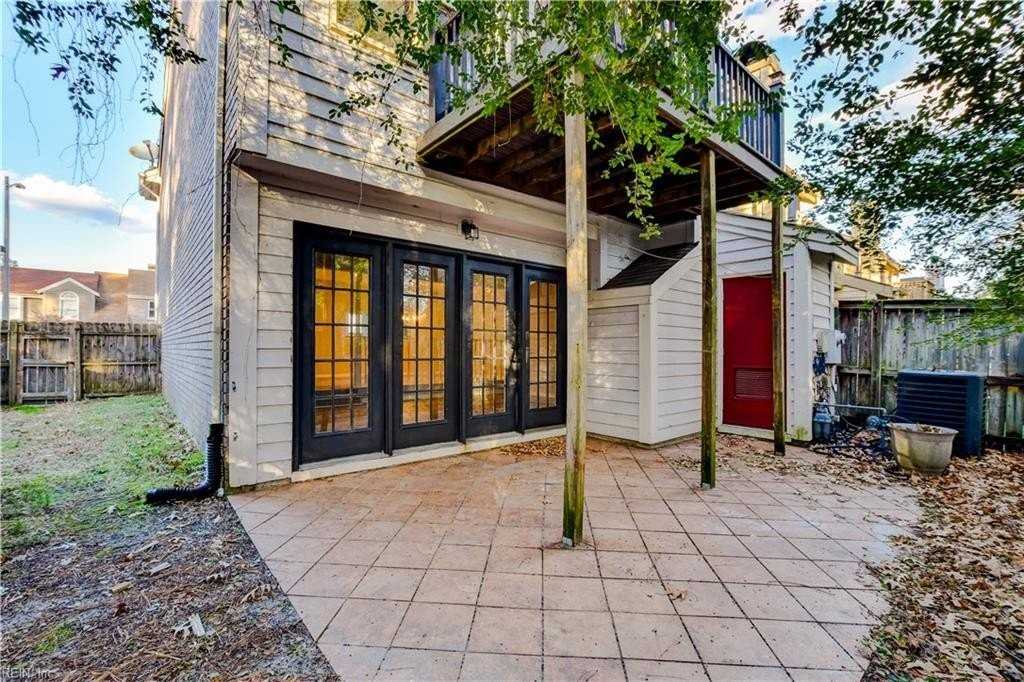 740 South Lake Circle - Photo 2 of 21