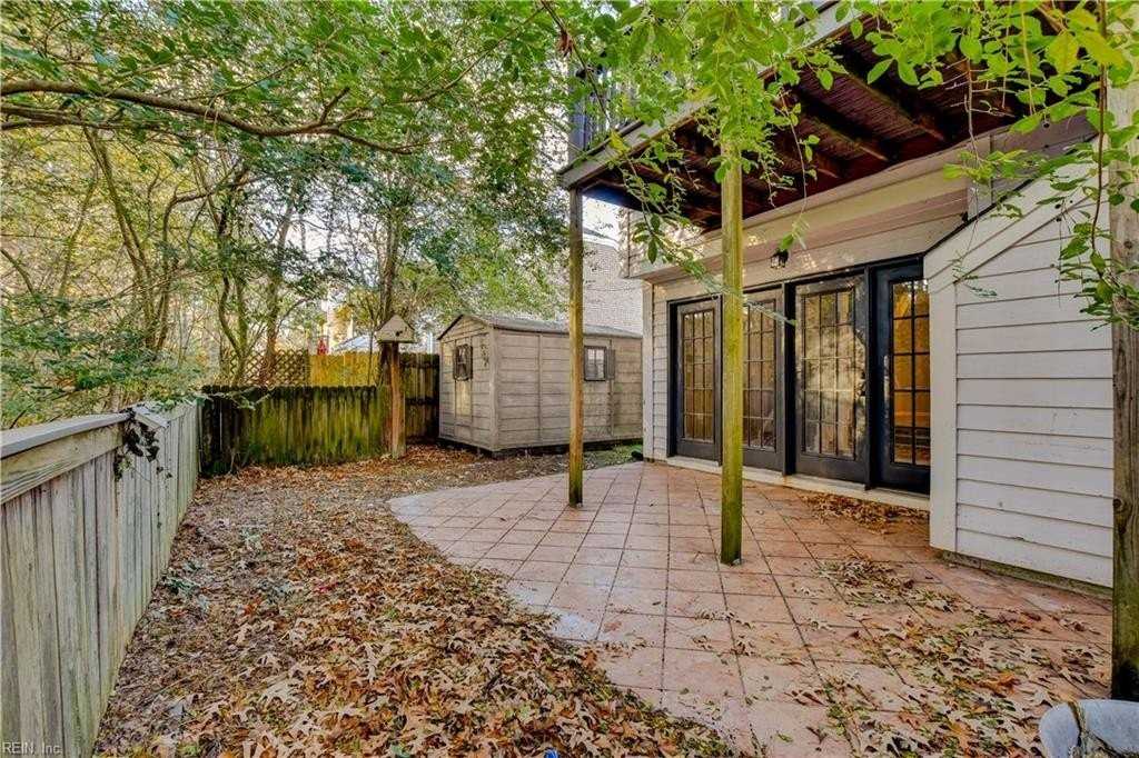 740 South Lake Circle - Photo 5 of 21