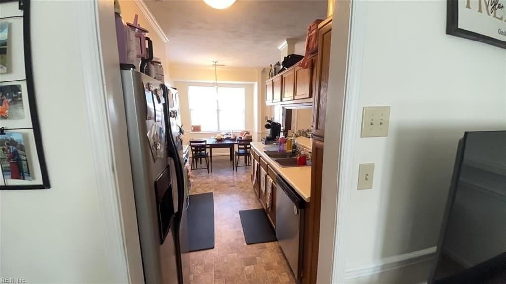 514 South Lake Circle - Photo 5 of 19