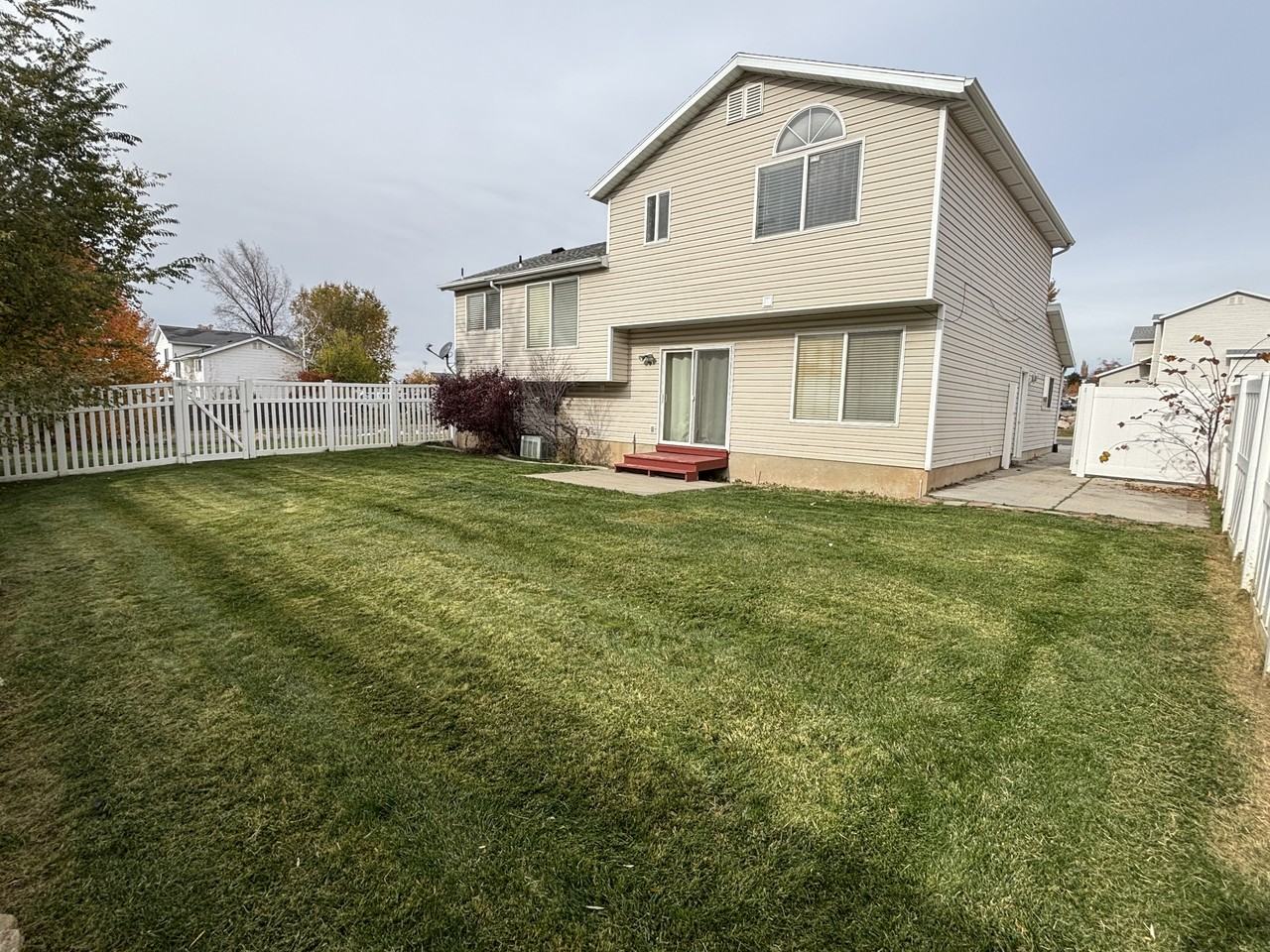 41 Green Drive - Photo 4 of 26