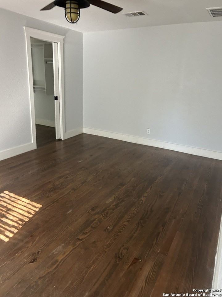 136 Phil Wilson - Photo 4 of 7