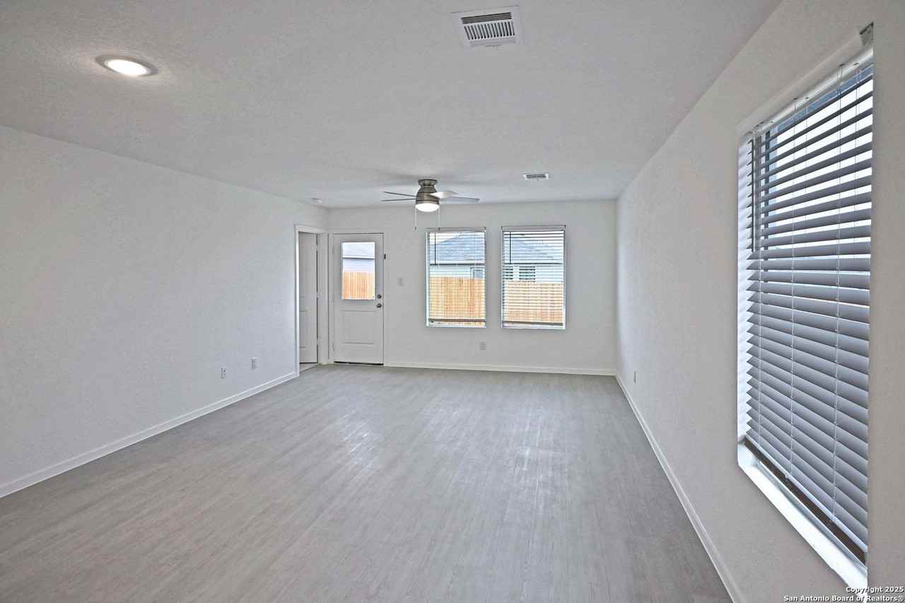 350 Kayden Court - Photo 5 of 24