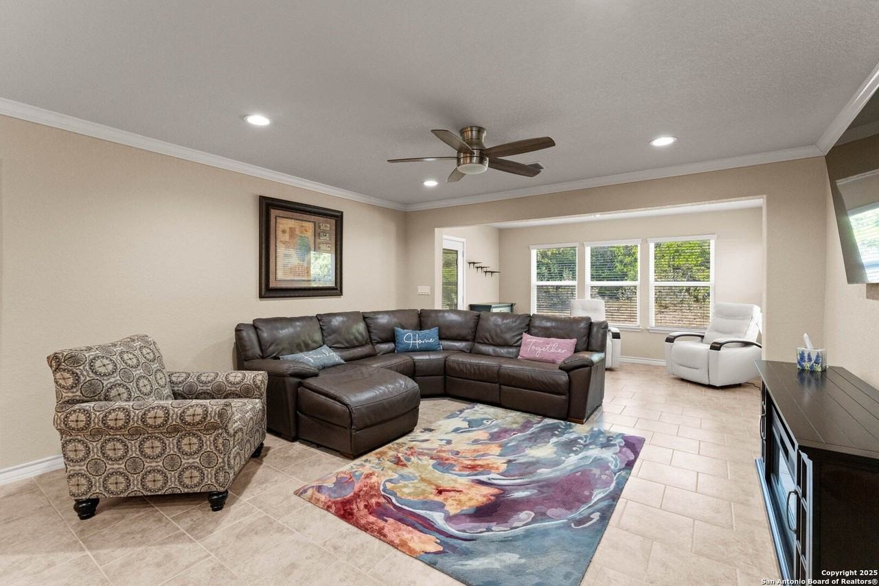 13047 Cache Creek - Photo 7 of 36