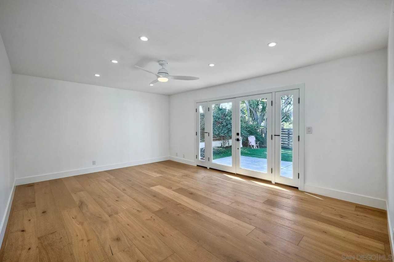 1311 Crestridge Drive - Photo 4 of 29