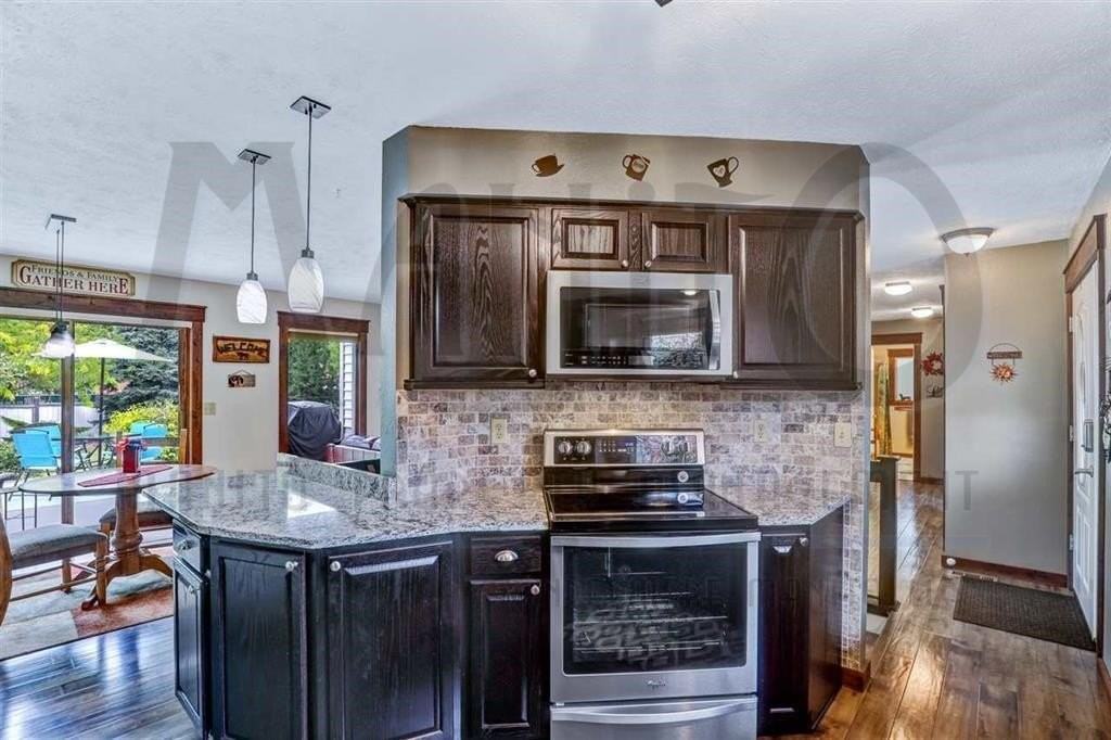 2907 East 61st Court - Photo 5 of 36