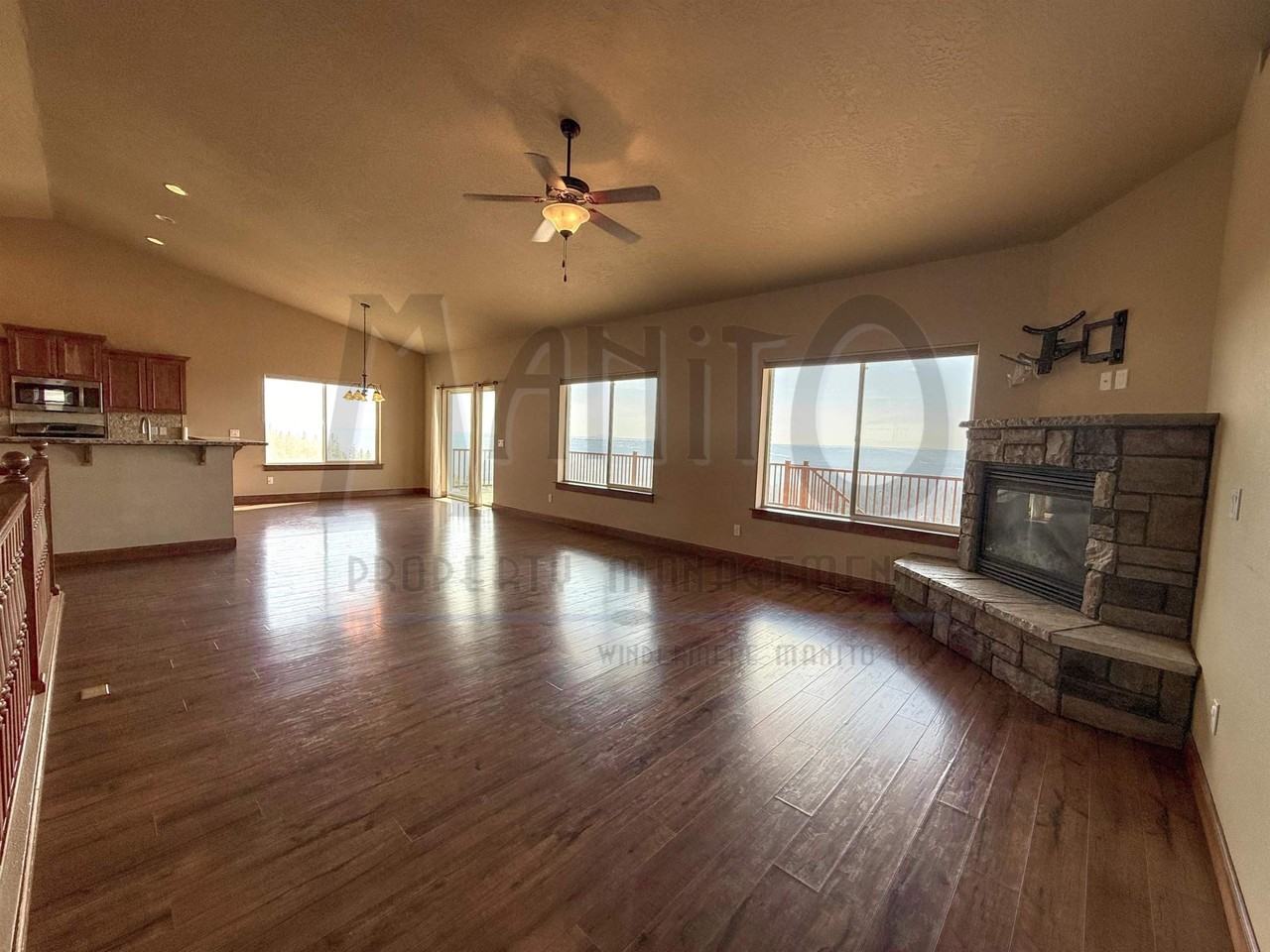 8607 North Upper Mayes Lane - Photo 3 of 39