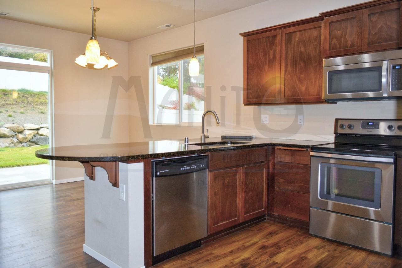 1017 W High Peak Dr - Photo 7 of 19