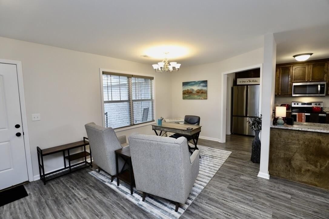 4415 Patriot Parkway - Photo 7 of 50