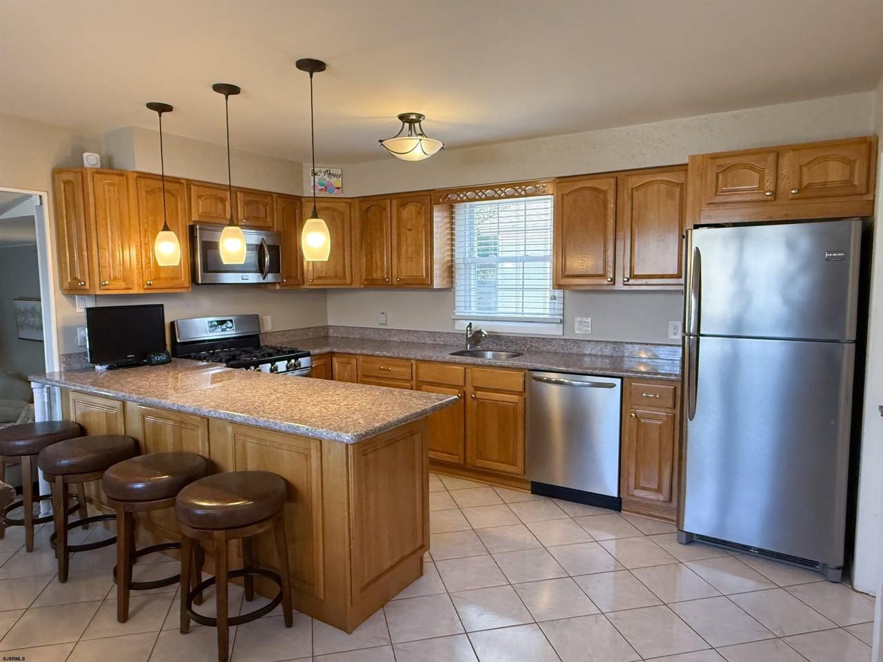 2204 Wabash Avenue - Photo 6 of 9