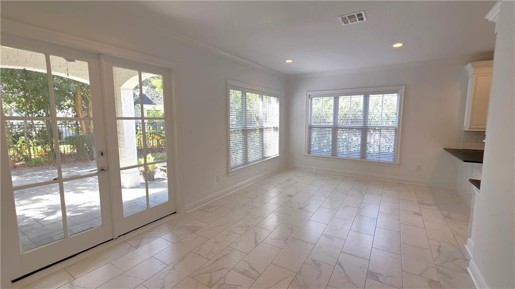 16 English Turn Court - Photo 7 of 32