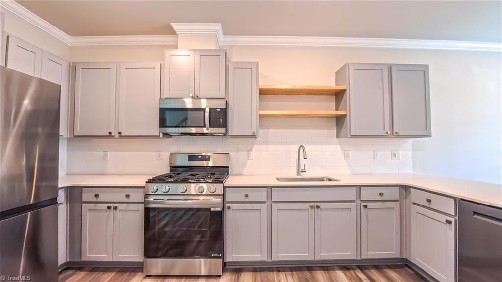 1886 Autumn Mist Drive - Photo 2 of 30