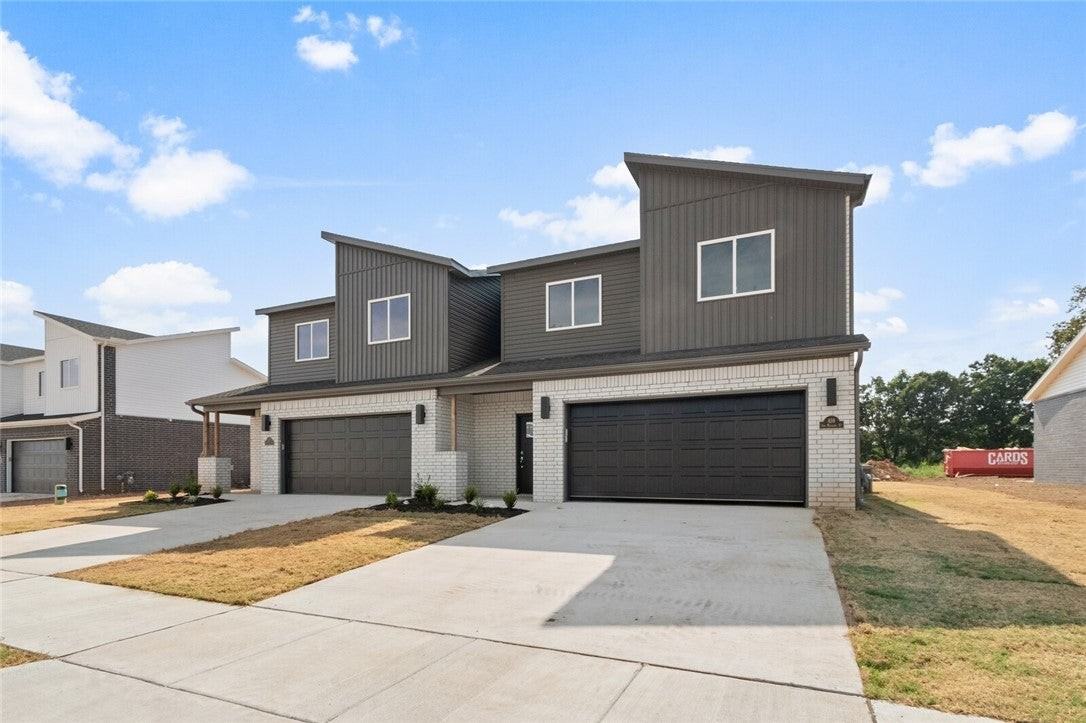 650 Sun Meadows Loop - Photo 3 of 27