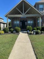 2202 Northeast Steinbeck Drive - Photo 1 of 1