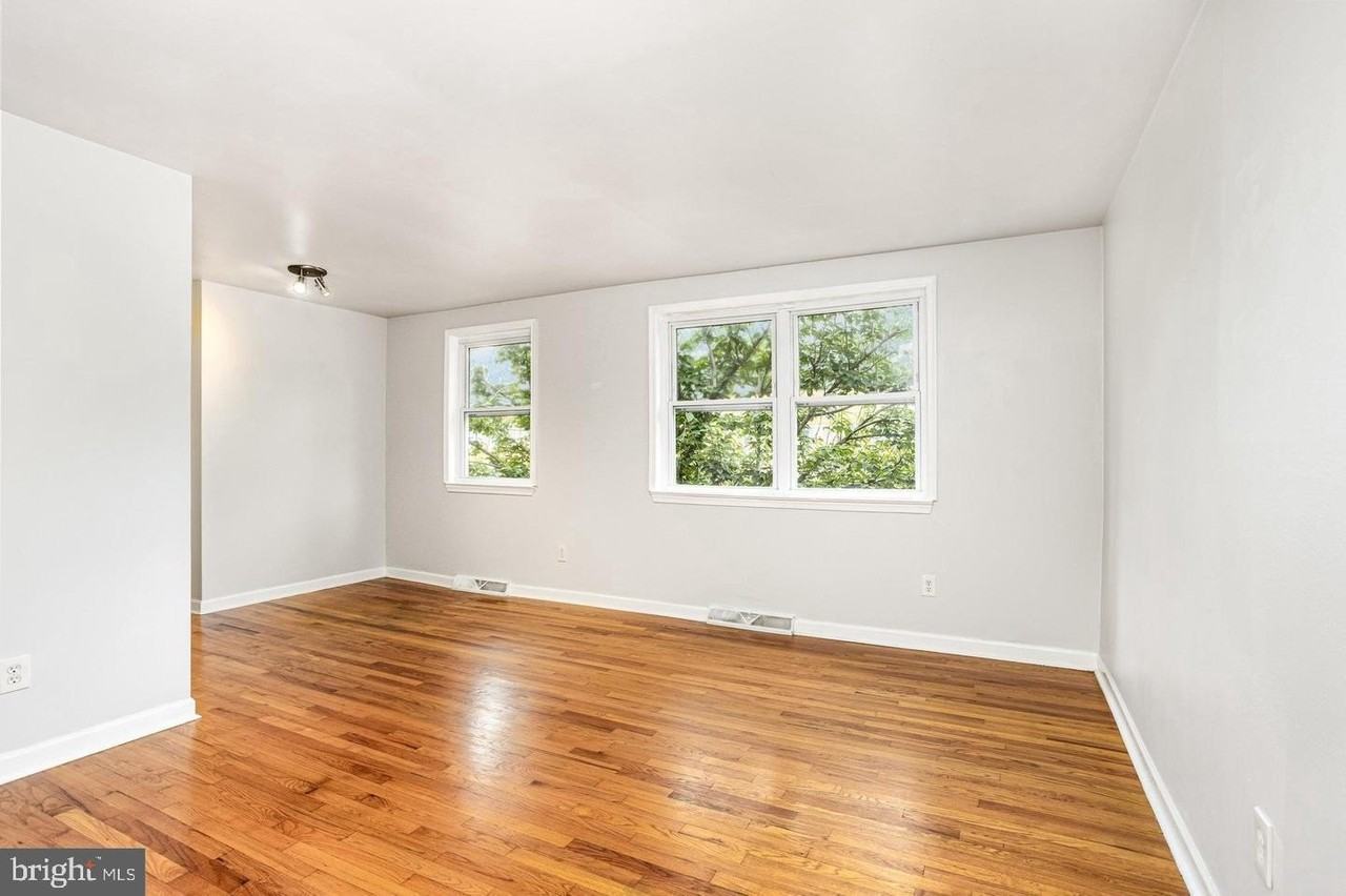 4413 Falls Bridge Drive #H - Photo 2 of 2