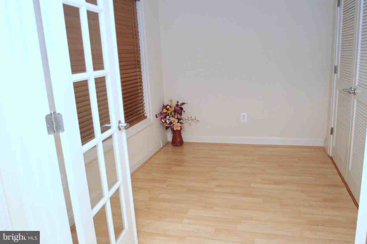 623 Hurdle Mill Place - Photo 2 of 30