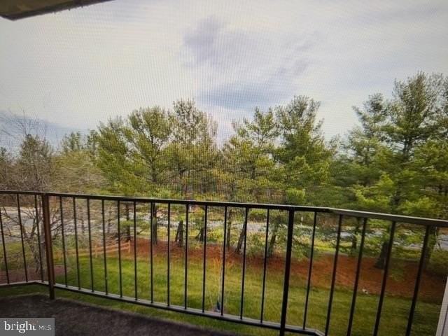 6982 Hanover Pkwy Apt 203 #203 - Photo 7 of 12