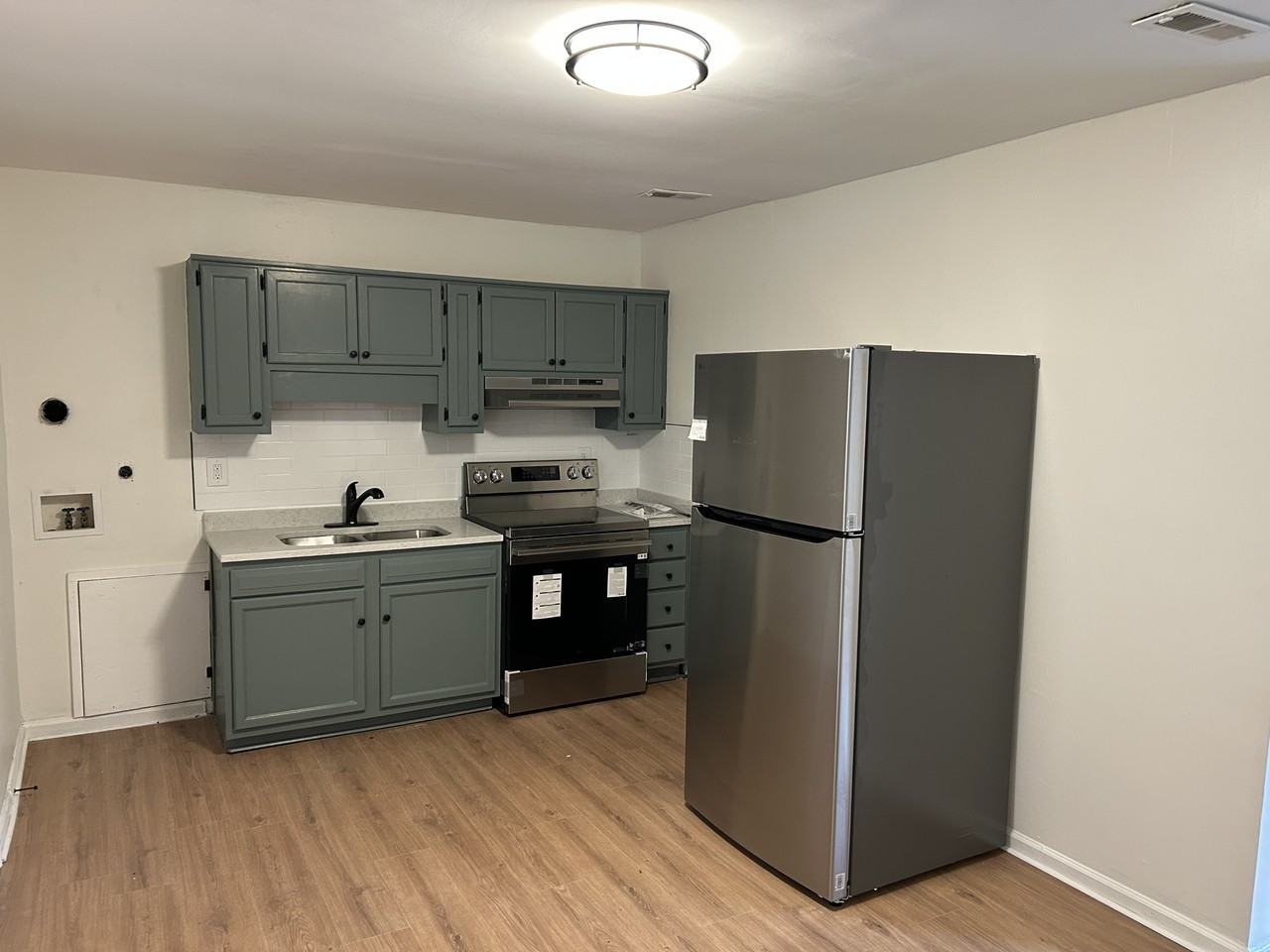 2205 Evans Avenue Northwest #1 - Photo 4 of 16