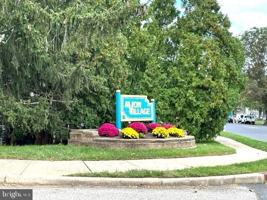 featured image of e12 Avon Drive West