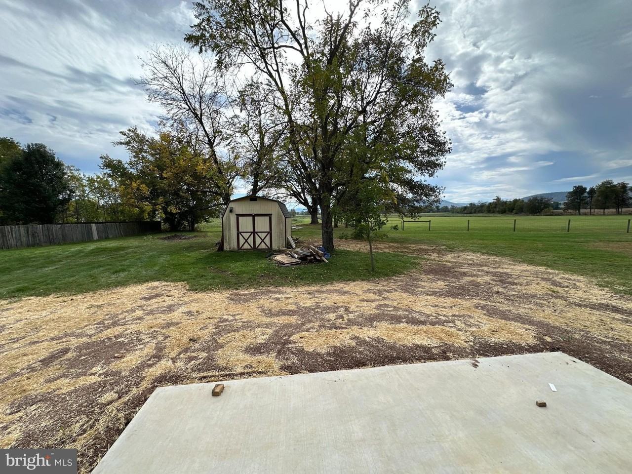 40 Mount Hope Rd - Photo 5 of 13