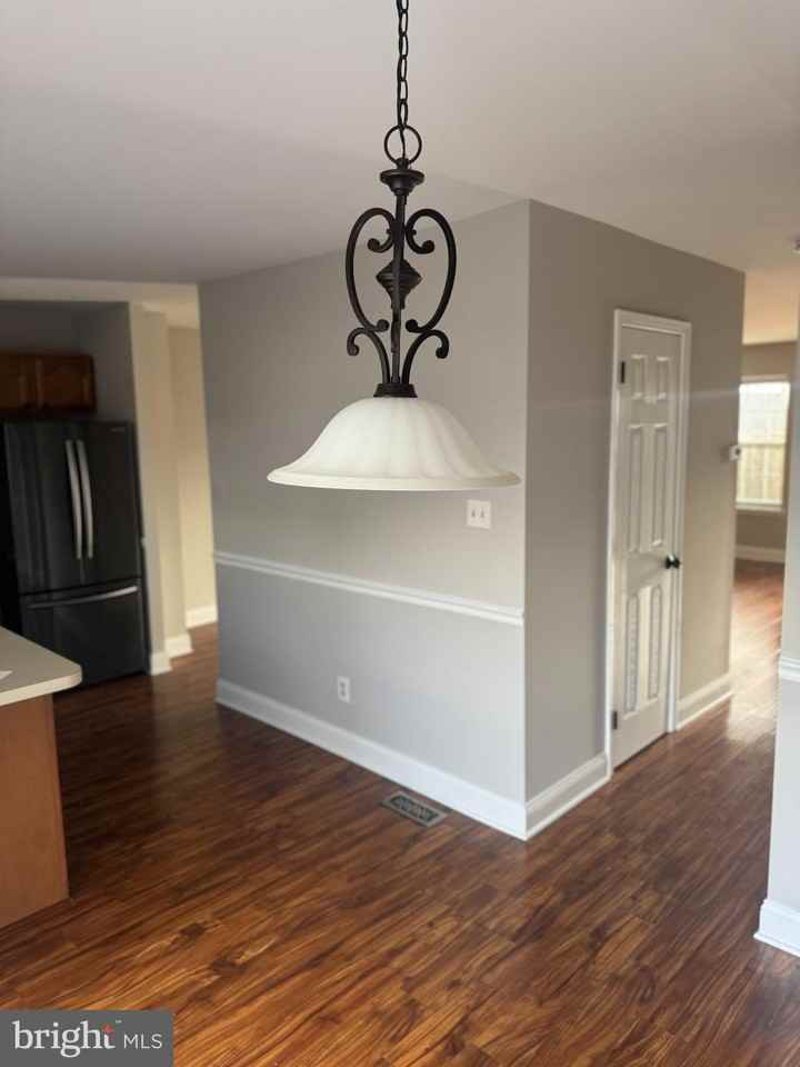 1031 Rafter Road - Photo 5 of 17