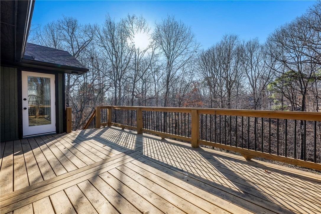 6 Hursley Lane - Photo 2 of 26