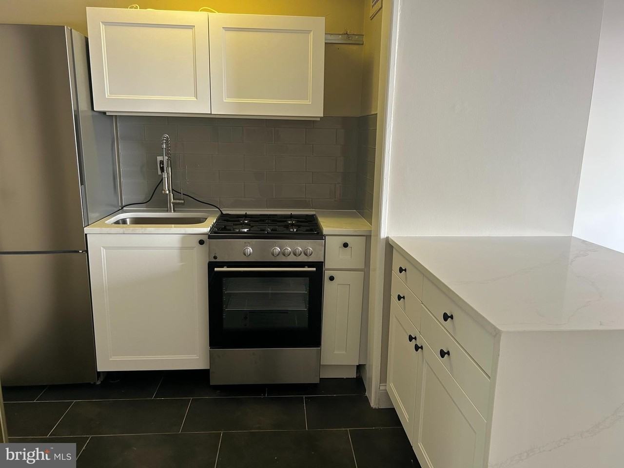 1810 Rittenhouse Square #1609 - Photo 3 of 14